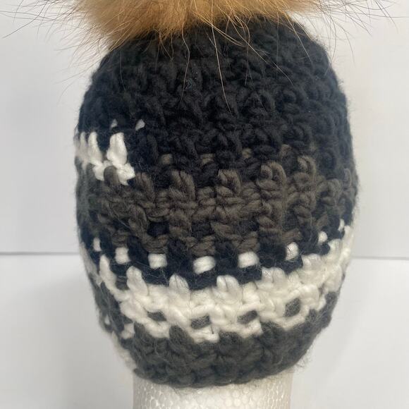 Bula Hat Crochet Knit Beanie Faux Fur Pom Pom Winter Ski Outdoor - Picture 6 of 14